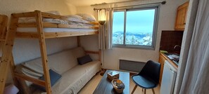 Living area - Vrbo Property (selonnet)