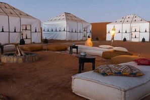 Property grounds - Merzouga Luxury Camp & Desert Activities (Taouz)