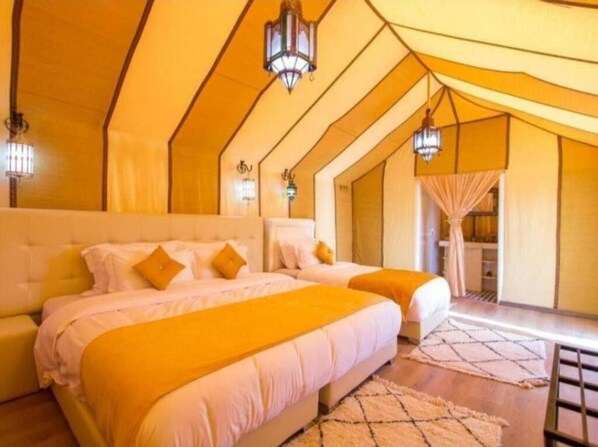 Deluxe Tent, Desert View - Merzouga Luxury Camp & Desert Activities (Taouz)