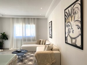 TV - Le Relais: Apt de luxe à 5mn de la marsa (La Marsa)