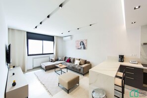 Living area - Sunset 204 Luxury 2bds with Gym (Tunis)