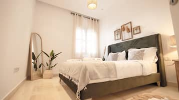 3 chambres, fer et planche à repasser, draps fournis