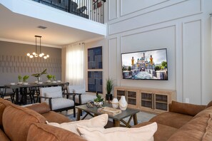 TV, DVD player, stereo, offices - Gorgeous 5Bd  with Pool at Champions Gate 1125 (Davenport)