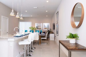Dining - Gorgeous 4 Bedroom Family Friendly Close to Disney 7573 (Kissimmee)