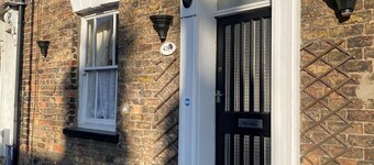 Serene 3-bedroom cottage in lovely Pocklington perfect for relaxing