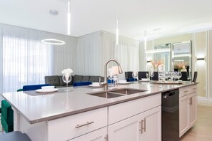 Dining - Gorgeous 4 Bd Close to Disney w  Pool   Storey Lake Resort 4245 (Kissimmee)