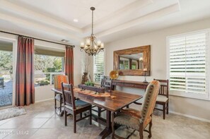 Dining - Elegant Quail Creek Resort Home with Spool, in Green Valley near Tucson (Green Valley)