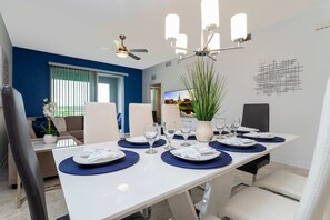 Dining - Stunning 2 Bedroom Apartment Close to Disney 304 3191 (Kissimmee)