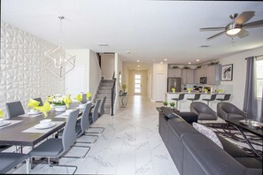 Dining - Fantastic Eight Bedrooms SF w  Screened Pool at Storey Lake Resort 2887 (Kissimmee)