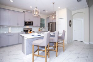 Fridge, microwave, oven, stovetop - Gorgeous 5 Bd Home Close to Disney   Storey Lake Resort 2734 (Kissimmee)