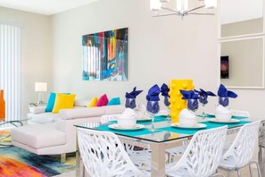 Dining - Family Friendly 2 Bd Close to Disney   Storey Lake 105 3161 (Kissimmee)