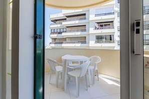 Outdoor dining - Turim Algarve Mor Apartamentos (Portimão)