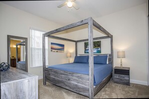 Desk, iron/ironing board, free WiFi, bed sheets - Fabulous Vacation Home  w  Screened Pool Close To Disney 146 (Davenport)