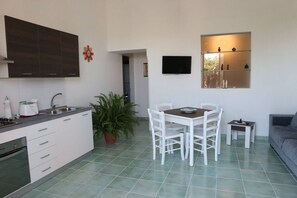 House, 2 Bedrooms, Accessible, Smoking | Interior - Relaxing Escape With the Gods (Agerola)