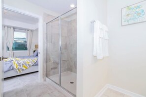 Hair dryer, towels - Luxurious 3Bd 8 Guests  Storey Lake Resort Close to Disney 201 3131 (Kissimmee)