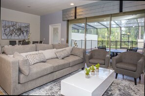 Interior - Luxury 5 Bedroom w  Private Pool Close to Disney 8875 (Kissimmee)