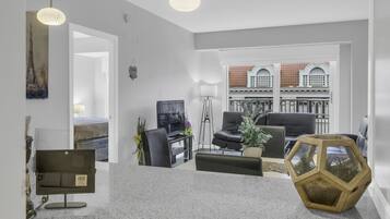 Apartment, 1 Bedroom | Lobby
