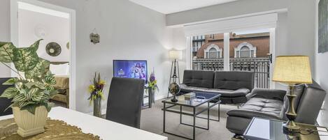 アパートメント 1 ベッドルーム | リビング エリア