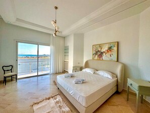 5 chambres, fer et planche à repasser, draps fournis