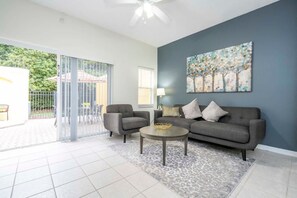 TV, DVD player, stereo, offices - Marvelous 3Bd w  Jacuzzi at Terra Verde Resort 4757 (Kissimmee)
