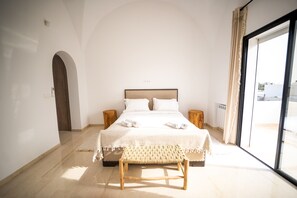 4 bedrooms, iron/ironing board, bed sheets - Modernity Villa exceptionnelle à Hammamet Centre (Hammamet Sud)