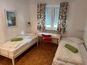 Room - Vrbo Property (Dornum)