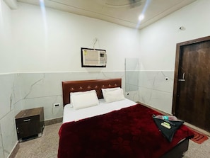 Deluxe Room, City View