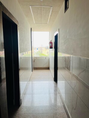 Deluxe Double Room, Balcony, City View | Terrace/patio - Roomshala Hotel Haveli (New Delhi)