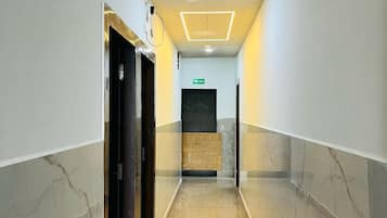 Quarto casal luxo, sacada, vista para a cidade | Terraço/pátio