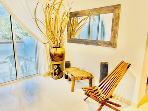 Interior - 8 Pax Basic Pool Villa (Playa del Carmen)