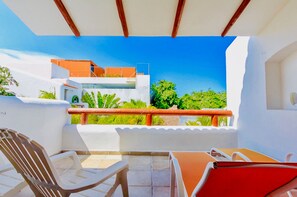 Terrace/patio - 38 Pax 4 Connected Pool Villas (Playa del Carmen)