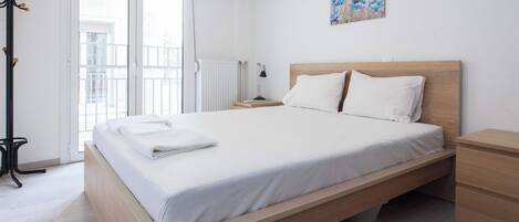 2 habitaciones, tabla de planchar con plancha, wifi y ropa de cama