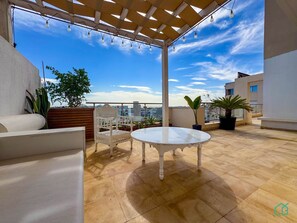 Terrace/patio - Ain Zaghouan Nd Superbe apt avec terrasse et vue (La Marsa)