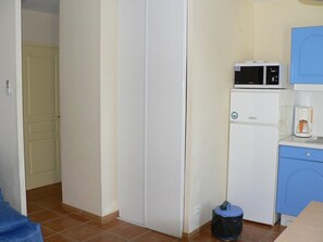 Interior - Air-conditioned cottage with swimming pool in the Gard provençal region (Gaujac)