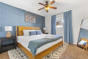 5 bedrooms, iron/ironing board, free WiFi, bed sheets - Heater Pool! 10 beds-4 K beds, Games, Gym, Theater (San Antonio)