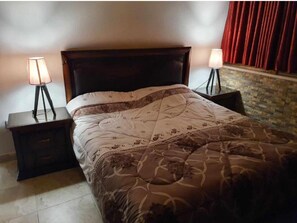 1 chambre, fer et planche à repasser, Wi-Fi