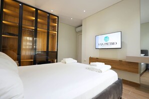1 bedroom, desk, free WiFi - Sanpietro Vacation Apartment 003 (Plazhi San Pietro)