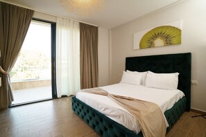 1 bedroom, desk, free WiFi - SanPietro Vacation Villa 004 (Plazhi San Pietro)