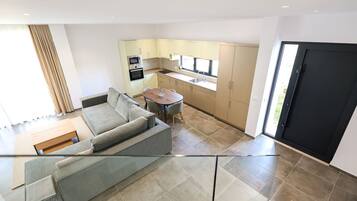 TV, offices