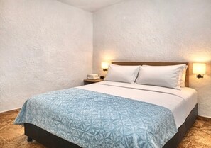 Deluxe Double Room | Free WiFi - Hotel Ocean Blue Inn (Santa Marta)