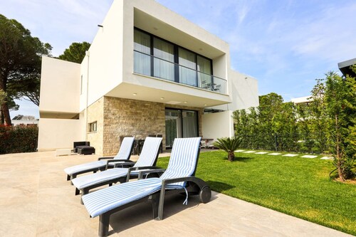 SanPietro Vacation Villa 007