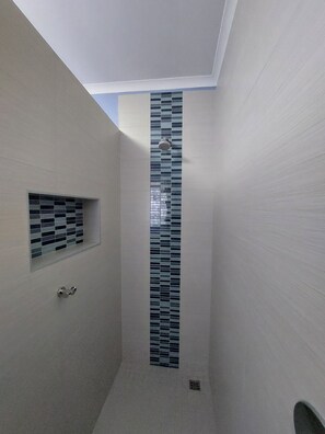 Hair dryer, towels, soap - Cosy Apartment walking distance to town and the ocean (Swakopmund)
