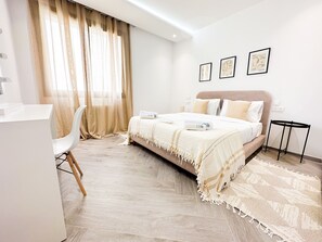 1 bedroom, iron/ironing board, bed sheets - The Business Stay: Brand new in Lac 2 (Tunis)