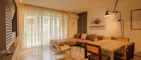 リビング エリア