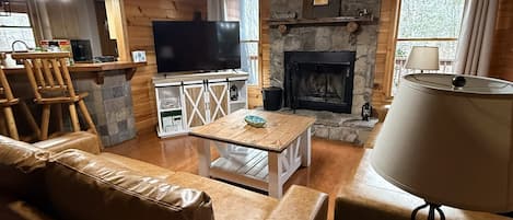 Smart TV, fireplace