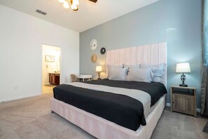 Desk, iron/ironing board, free WiFi, bed sheets - Family Friendly 12Bd w Jacuzzi Veranda Palms 4401 (Kissimmee)