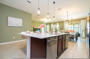 Dining - Family Friendly 12Bd w Jacuzzi Veranda Palms 4401 (Kissimmee)