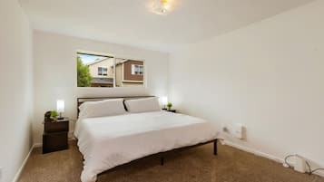 2 chambres, fer et planche à repasser, Wi-Fi gratuit, draps fournis