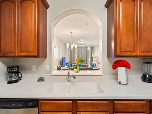 Fridge, microwave, oven, stovetop - Spacious 2Bd Condo - Pool   Hot Tub - Near I-Drive (Orlando)