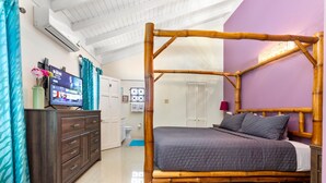 Unclassified image, 5 of 34, button - Adorable Beach House in Drax Hall~Gated~Pool~Gym (Saint Ann's Bay)